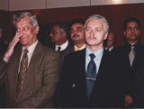 На церемонии открытия Бангладешско-российской торгово-промышленной палаты (БРТПП), проведенной в Посольстве России в Дакке 11 января 2003 года